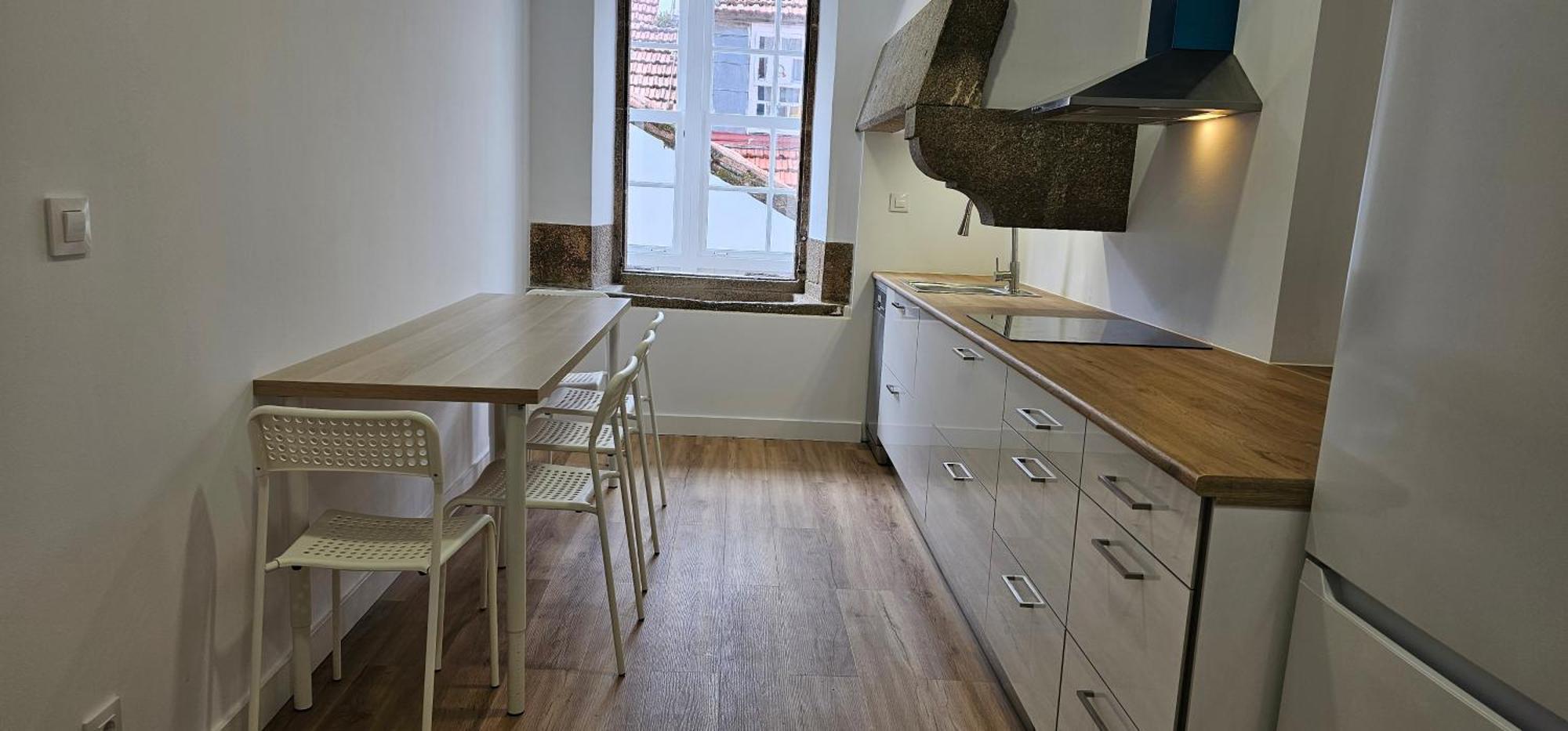 Apartamentos En El Centro - Plaza De Amboage - Wifi Ferrol Exterior photo